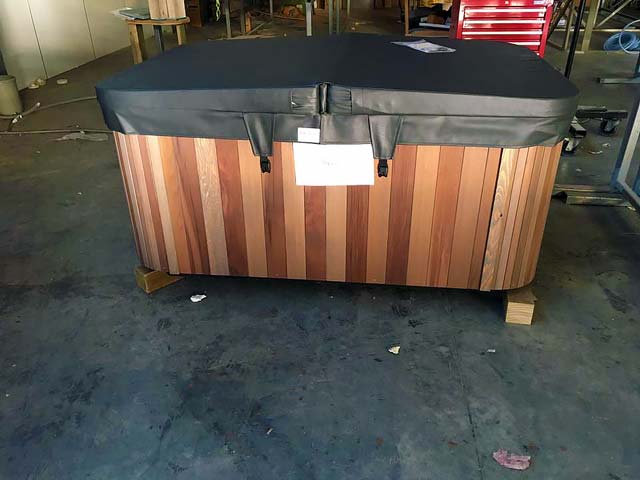 This Solo's cabinet has a custom-required stain
